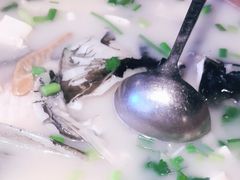 -姜君·千岛湖鱼头馆(浦东大道店)