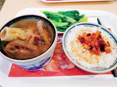 莲藕炖筒骨-钟姐炖品(万象城店)