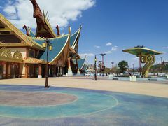 -七彩云南欢乐世界