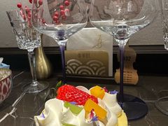 -海派悦庭·海胆烧麦·新融合菜(凯德广场店)