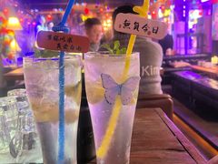 -喜鹊音乐酒馆(西街店)