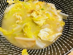 荷包蛋炖三鲜-塔哈尔·新疆盛宴(城西银泰店)