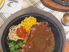 -菲滋意式餐厅(富阳东方茂店)