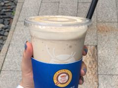 经典拿铁瑞纳冰-瑞幸咖啡(万恒大厦店)
