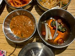 餐前小菜-姜虎东白丁烤肉(虹桥天地店)