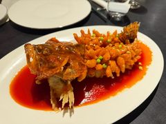招牌松鼠桂鱼-RIVIERA 松鹤楼(外滩店)
