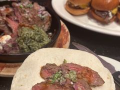 -Chili's Cafe&Bar奇利斯(滨江店)