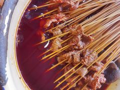 -拈签一笑黄牛肉辣卤串串
