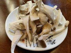 -岳记兴隆·青城腊排铜火锅(融创店)