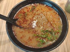 -小杨生煎(金山百联购物中心3楼店)