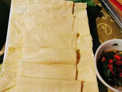 -靠山屯东北农家菜(八龙桥雅苑店)