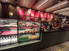 -星巴克臻选(上海今潮8弄店)