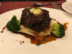 -WOLFGANG PUCK KITCHEN & BAR(迪士尼小镇店)