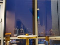 -Ting无边际江景酒店(重庆解放碑云端之眼店)