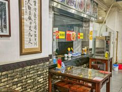 -牛一嘴·兰州牛肉面·大盘鸡(财富中心店)