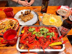 -东方一串·鲜肉小串·小酒馆(壹航城店)