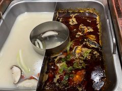 红汤梭边鱼锅-新辣道鱼火锅(国瑞城店)
