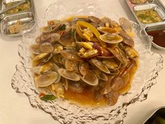 时椒炒花蛤-白仁仔· 活烤海鲜 宵夜(豫园店)