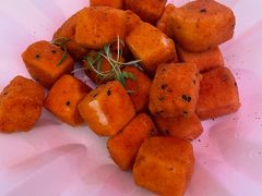 黑松露脆皮豆腐粒-桂满陇·手作小笼包&江南叫花鸡(中山公园店)