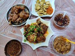 -王万妈卤猪脚(青岩交通路)