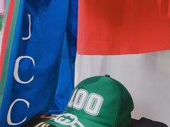 -Gucci(重庆IFS店)