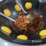 李记铸铁锅炖鱼
