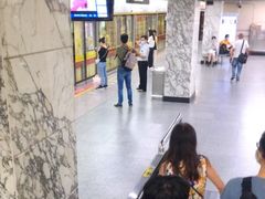 -烈士陵园(地铁站)