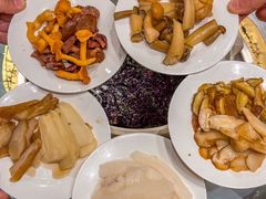-天宜隆蘑菇宴火锅(石景山旗舰店)