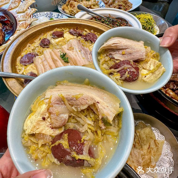 沈阳｜本地人带路才能找到的东北菜馆[得意]