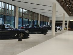 -上德宝骏宝马5S店