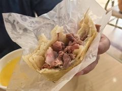 -闫家驴肉老店(华电一校店)