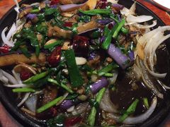 -鑫巴蜀小镇 · 水煮鱼专研店(玉桥店)