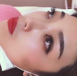-爱美睫美甲会馆