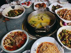 -忠辉华府汤王(万达店)