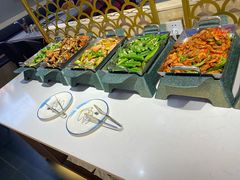 -容城湾烤肉海鲜自助(清远保利广场店)