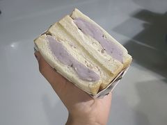 -沁屋面包店(人民东路店)