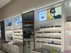 -J-Optical佳视明眼镜·蔡司视觉(青岛金茂览秀城店)