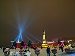 -人民防洪胜利纪念塔