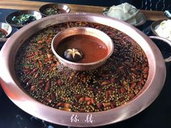 -巴隆门重庆老火锅(太湖路店)