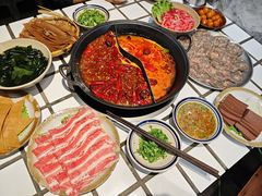 -贰回巷火锅馆(钟楼店)