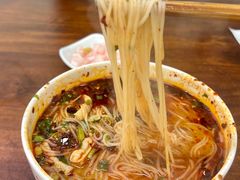 -王二妹夫妻肥肠粉