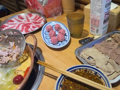 -洱火云南酸菜牛肉火锅(石景山当代商城店)