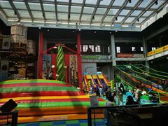 -蒙特利亲子乐园