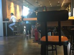大堂-星巴克(天津滨海国际机场1店)