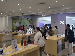 -华为授权体验店(中山公园来福士)