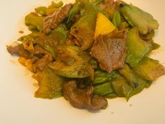 苦瓜牛肉-汤城小厨•粤菜•靓汤(金宝街店)