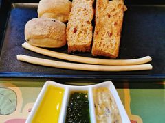 餐前面包棍-安妮意大利餐厅(世贸天阶店)