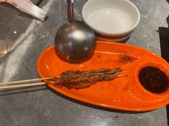 -威记烧嘢·南宁烧烤·超级生牛(绿地店)
