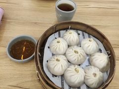 -馋三尺蟹粉小笼(人民广场店)