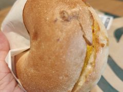 -星巴克(广州动漫星城东区店)